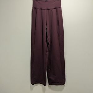 Lululemon maroon wide leg yoga pants